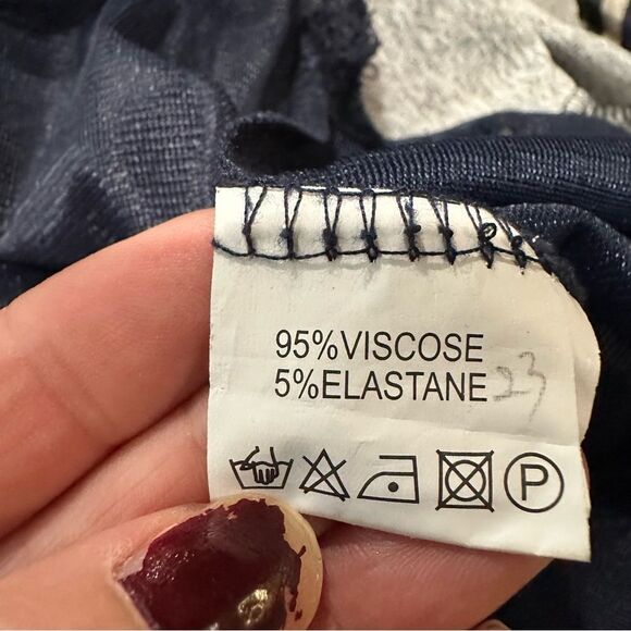 LULU H Paris Boho Floral pattern Sweater Dress Size Large - Picture 12 of 13